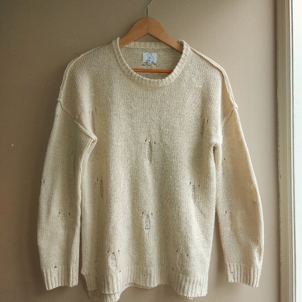 Kuwallatee crew neck sweater
